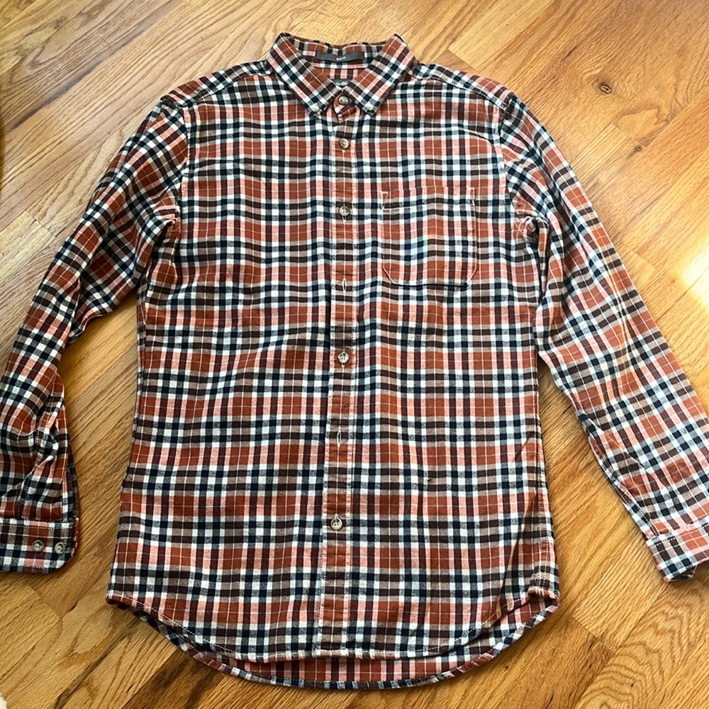 Eddie Bauer long sleeve flannel button down